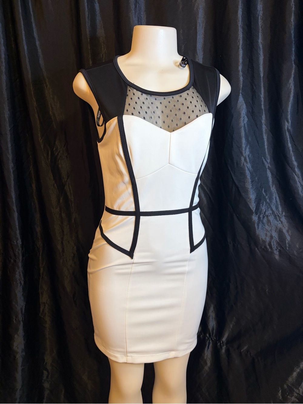Bisou Bisou White and Black Mesh Panel Bodycon Mini Dress